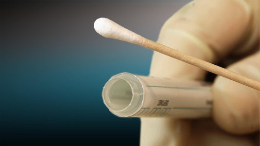 Cómo recoger correctamente la muestra con hisopos para las pruebas de ADN de tellmeGen