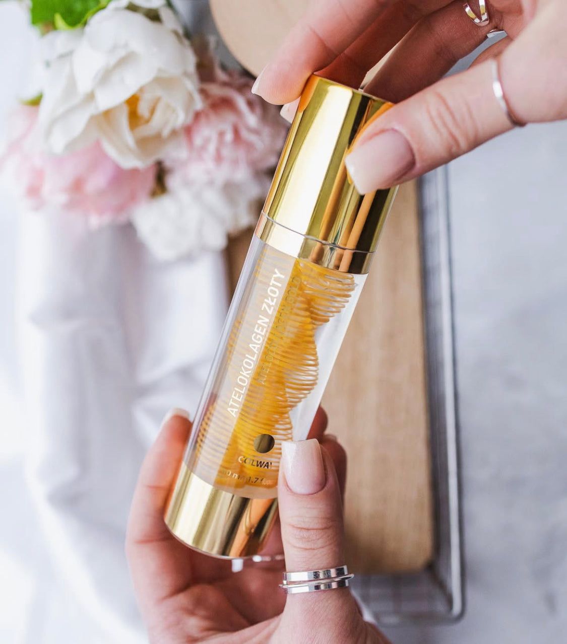 Facial serum with atecollagen and 24k gold Facial serum with atecollagen and 24k gold